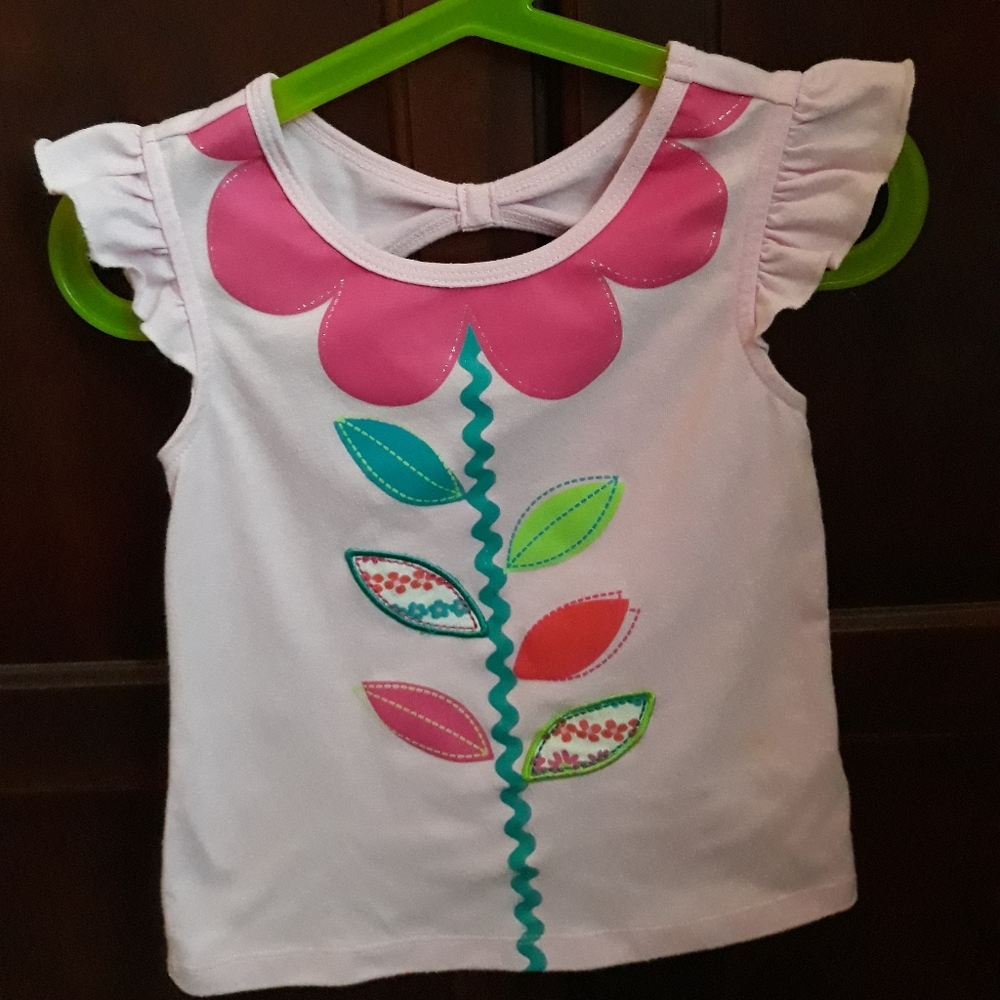 Girls pink shirt
